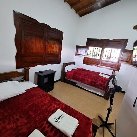 Finca Hotel La Melania Montenegro Buitenkant foto