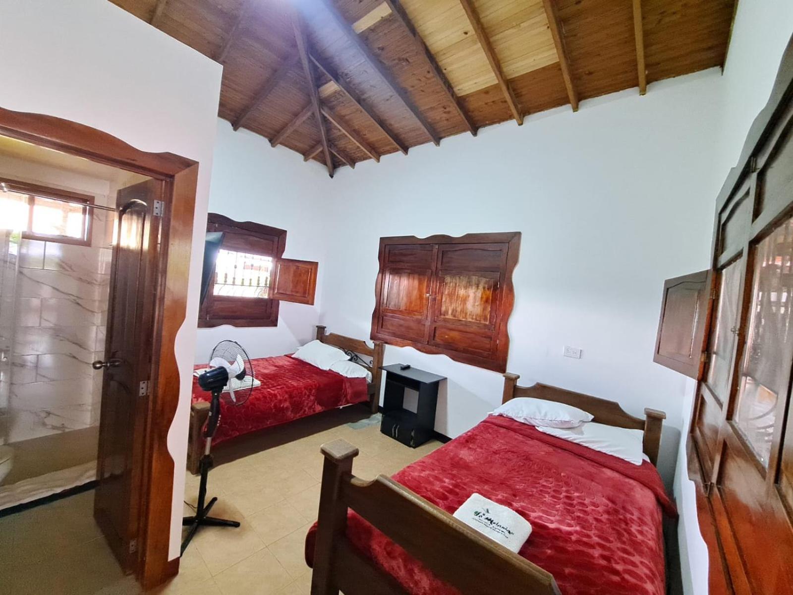 Finca Hotel La Melania Montenegro Buitenkant foto