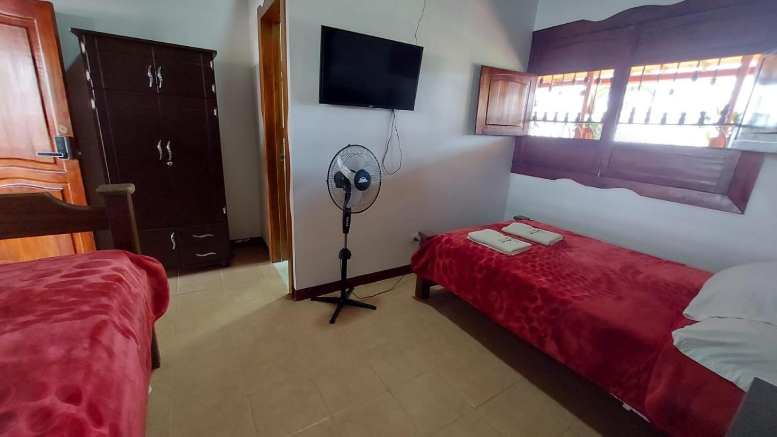 Finca Hotel La Melania Montenegro Buitenkant foto